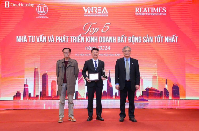 OneHousing Lọt TOP 5 Nhà tư vấn BĐS hàng đầu 2024